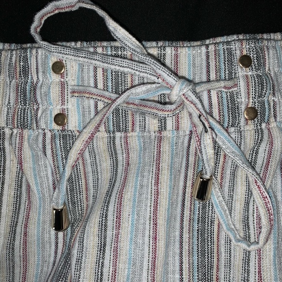 Ci Sono Linen Collection Striped Tie Shorts - Picture 3 of 4